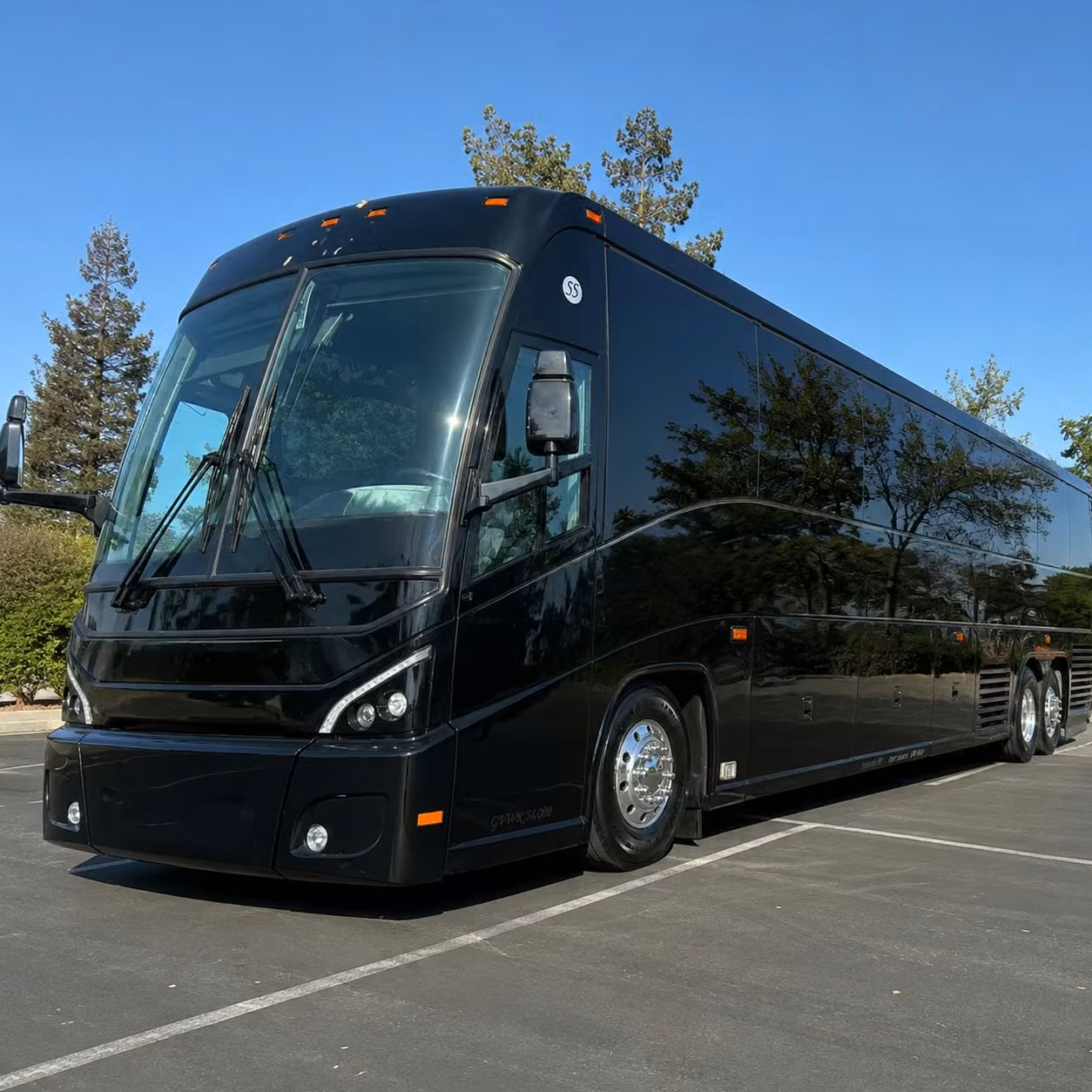 carlsbad charter buses to legoland california and carlsbad village
