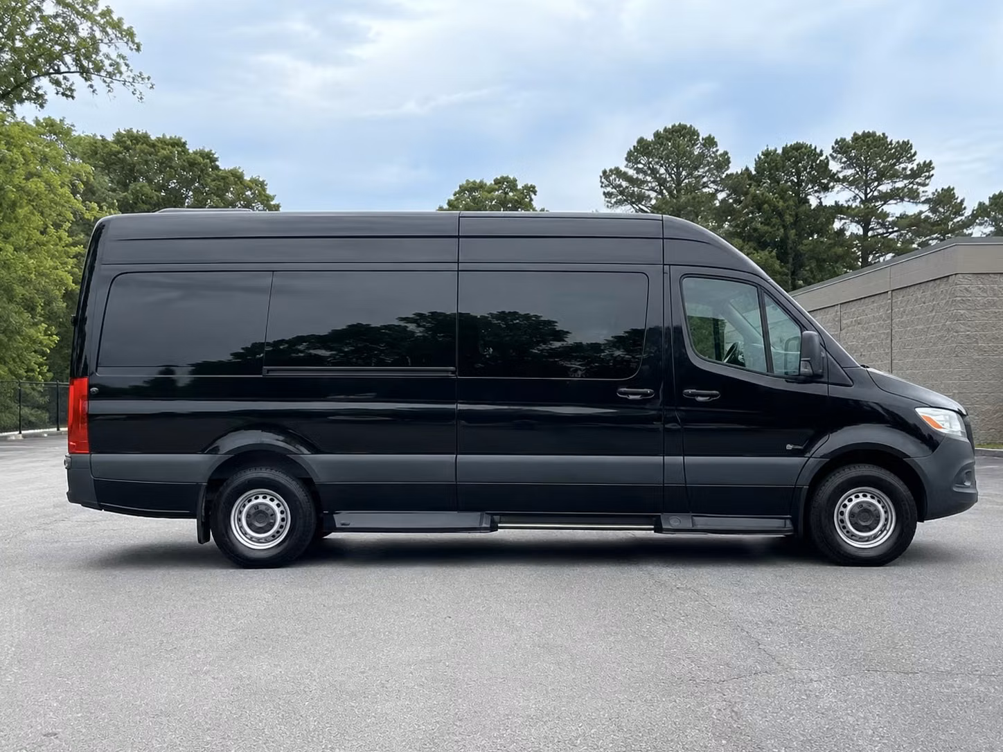 carlsbad sprinter limo rental