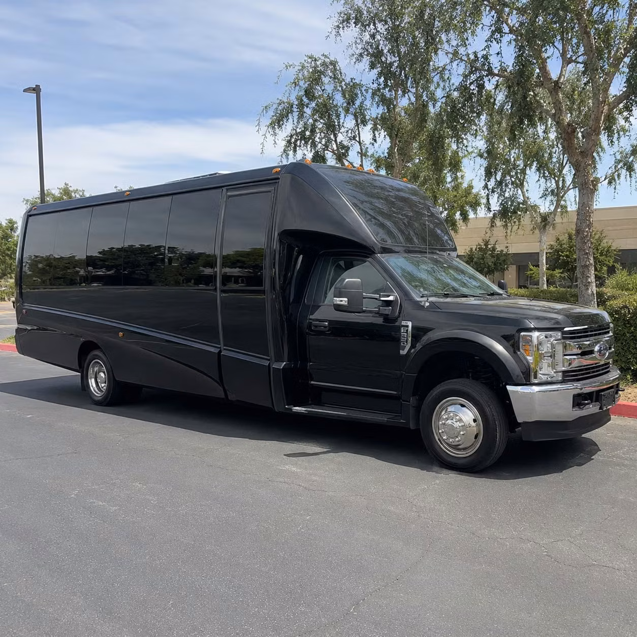 party buses for carlsbad prom groups who want to arrive in style